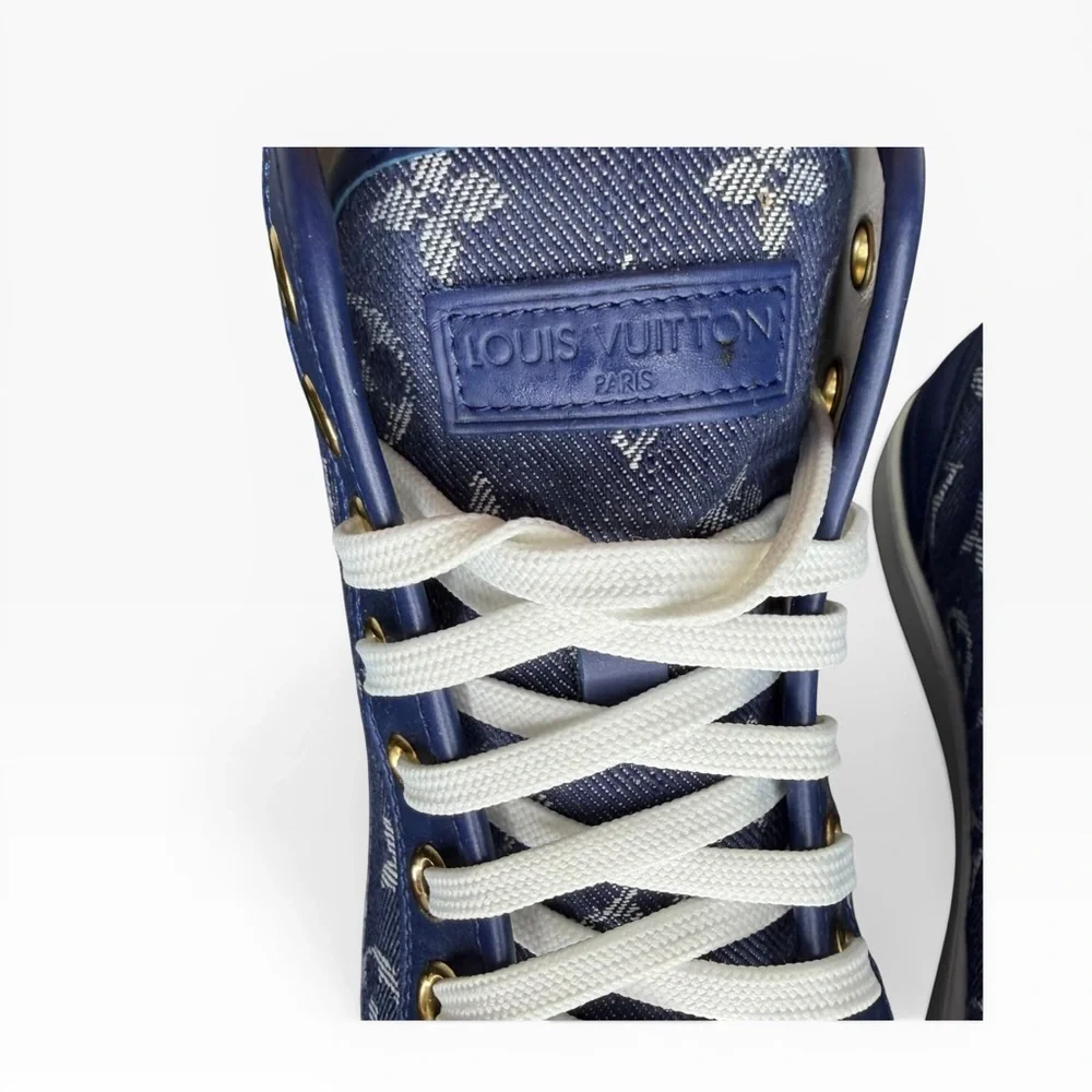 Louis Vuitton Navy and White Monogram Sneakers Size 37.5 - Picture 5 of 11